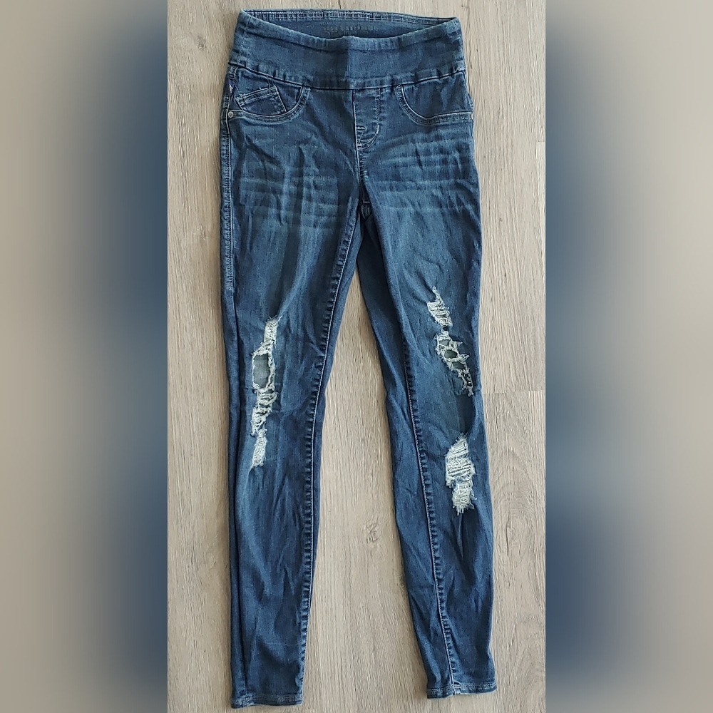 Rock & Republic Denim Rx Fever Jegging, size 4 - $25
